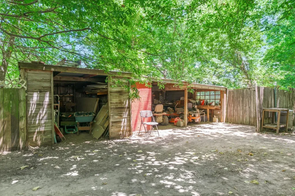 1100 Vz County Road 3414 Wills Point TX 75169