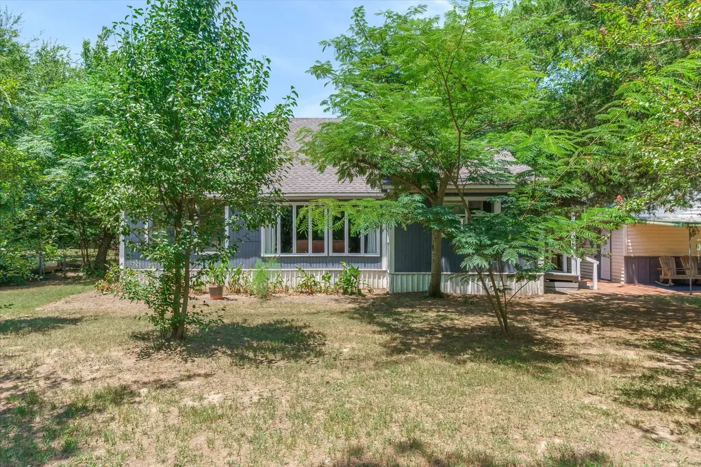 1100 Vz County Road 3414 Wills Point TX 75169