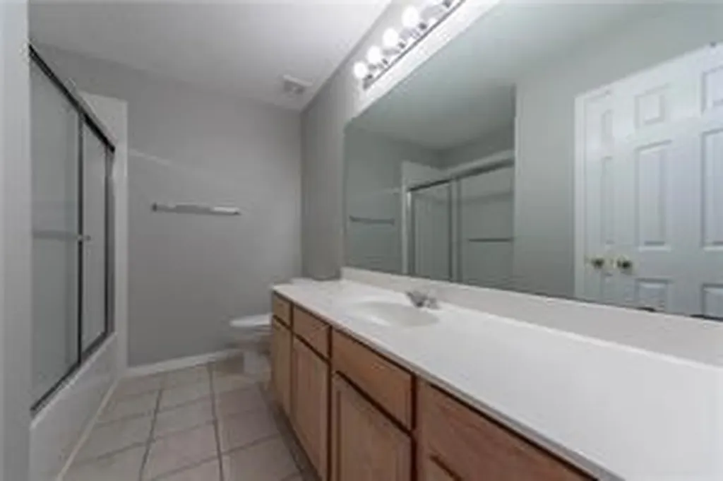 3348 Autumn View Drive Grand Prairie TX 75050