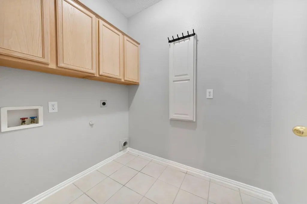 3348 Autumn View Drive Grand Prairie TX 75050
