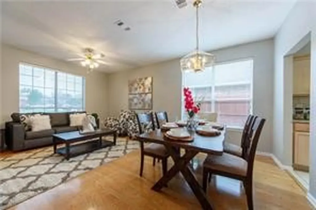 3348 Autumn View Drive Grand Prairie TX 75050