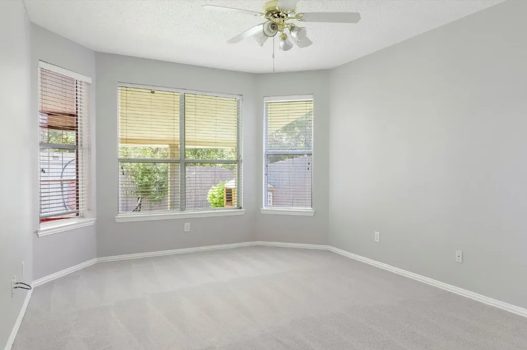 3348 Autumn View Drive Grand Prairie TX 75050