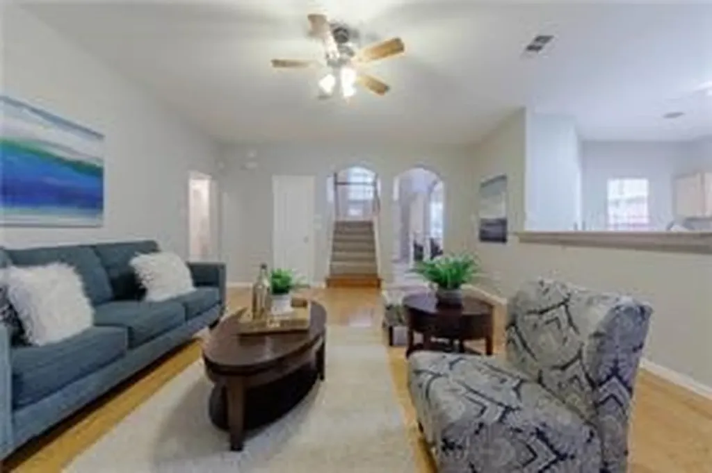 3348 Autumn View Drive Grand Prairie TX 75050