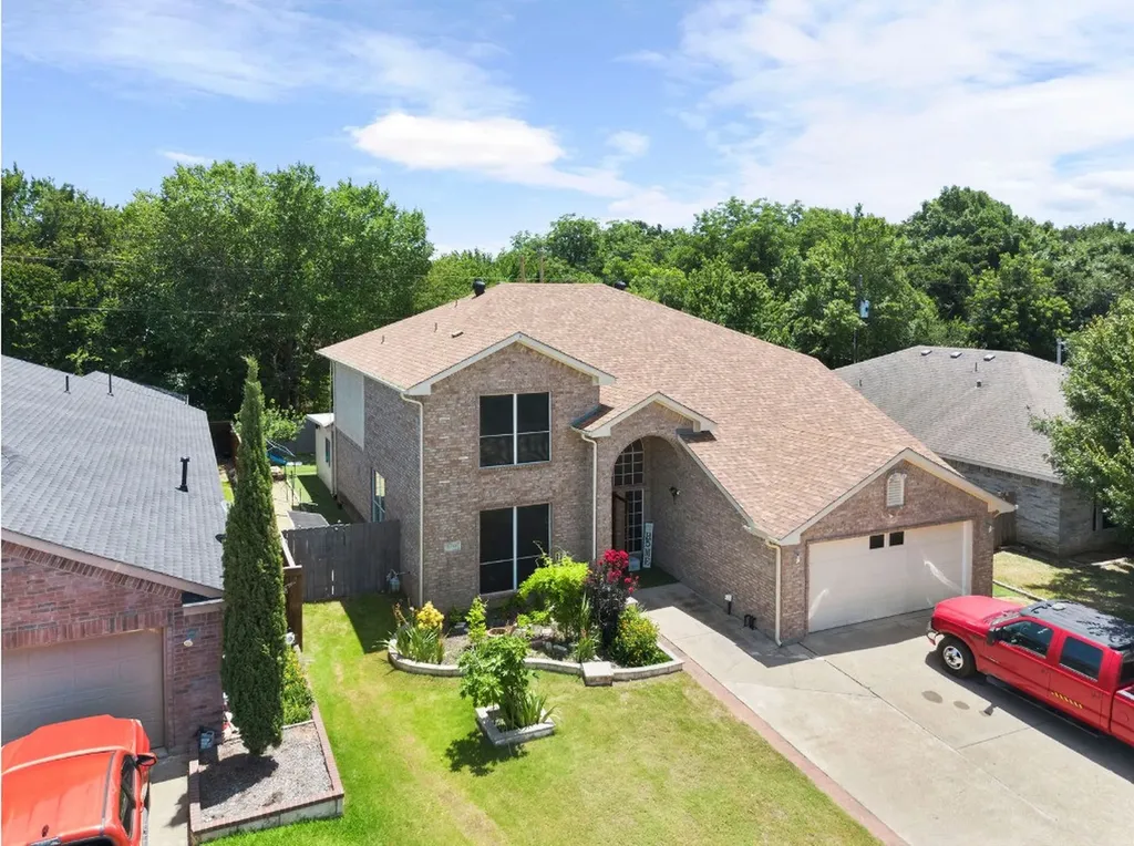 3348 Autumn View Drive Grand Prairie TX 75050