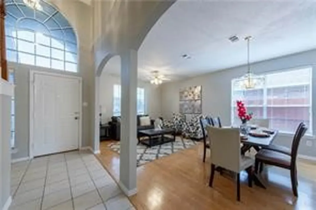 3348 Autumn View Drive Grand Prairie TX 75050