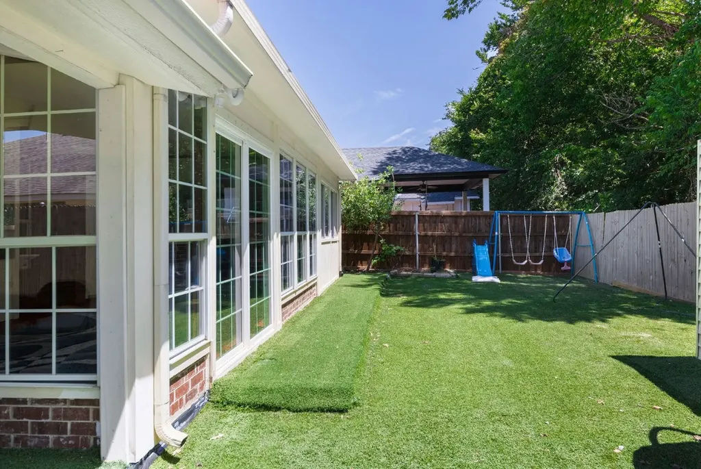 3348 Autumn View Drive Grand Prairie TX 75050