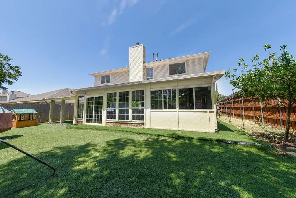 3348 Autumn View Drive Grand Prairie TX 75050