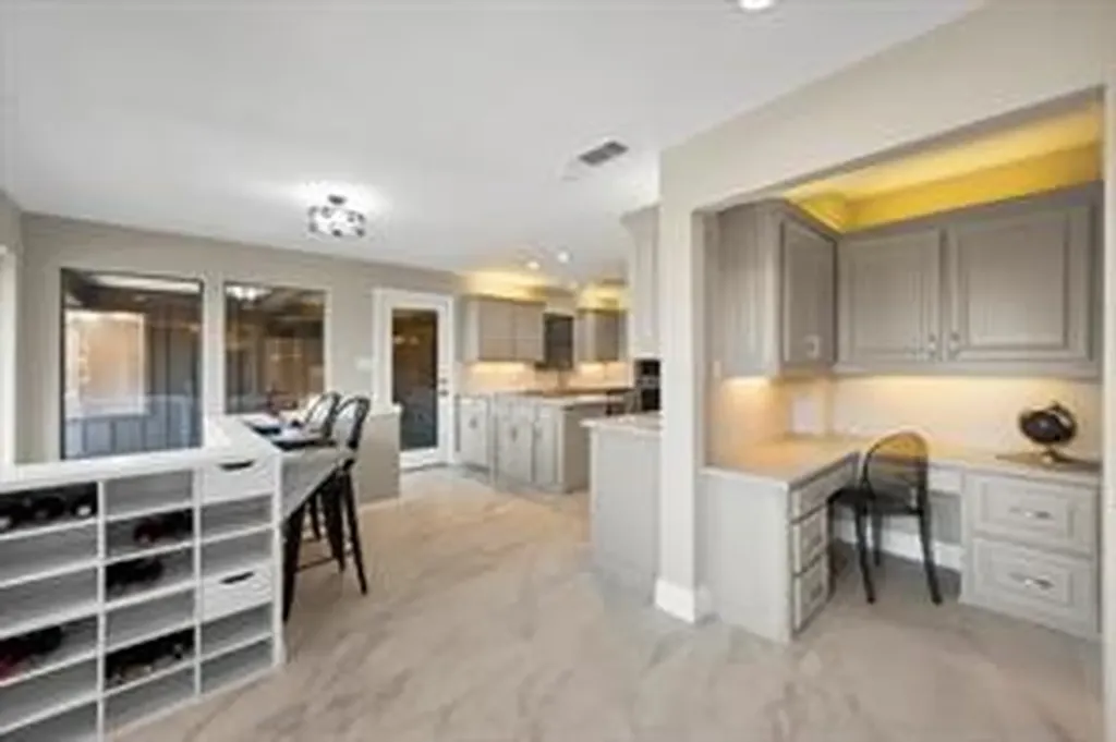 1921 Briarwood Drive Grand Prairie TX 75050