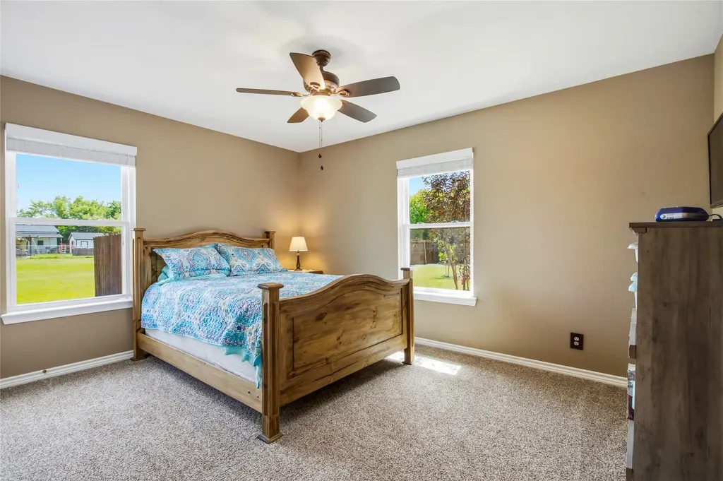 119 Harli Drive Trenton TX 75490