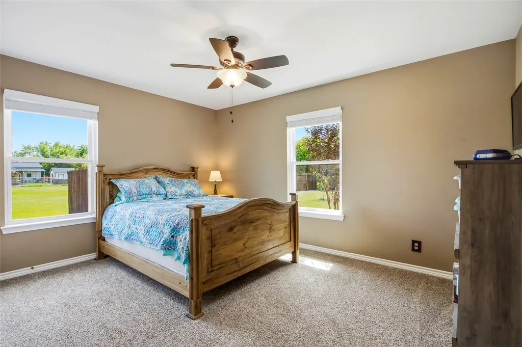 119 Harli Drive Trenton TX 75490