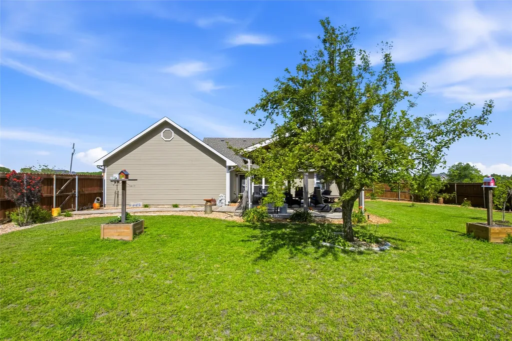 119 Harli Drive Trenton TX 75490