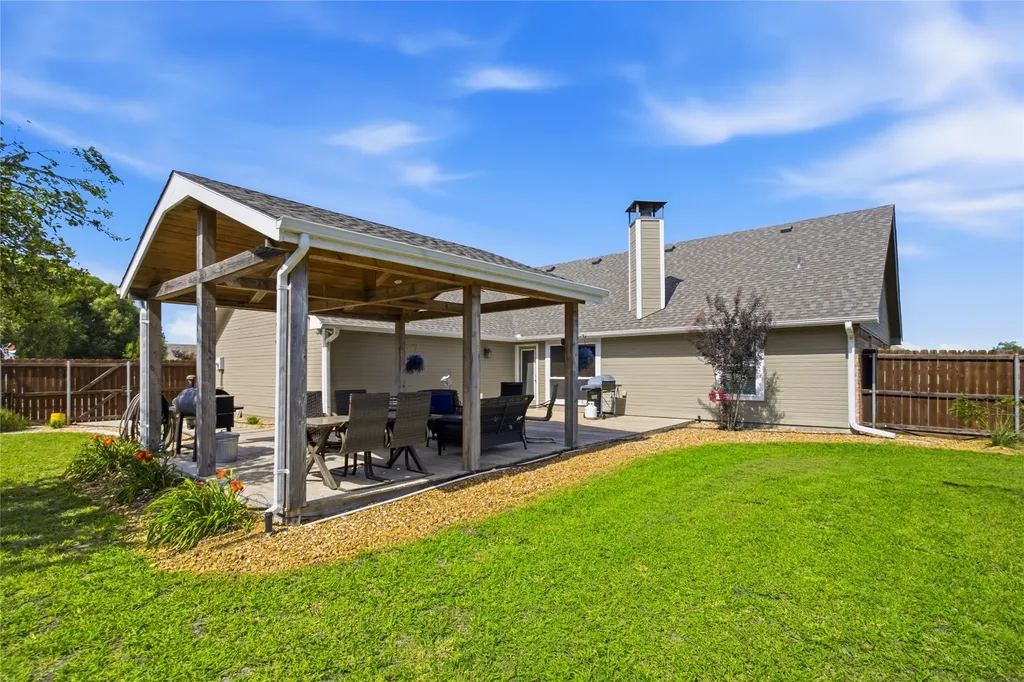 119 Harli Drive Trenton TX 75490