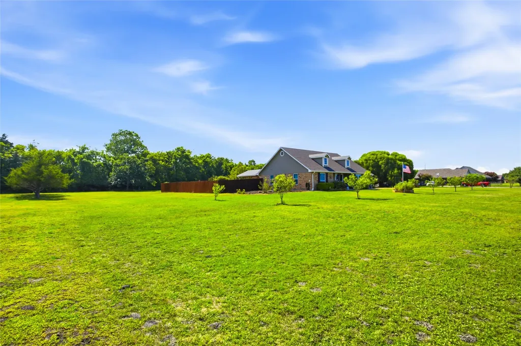 119 Harli Drive Trenton TX 75490