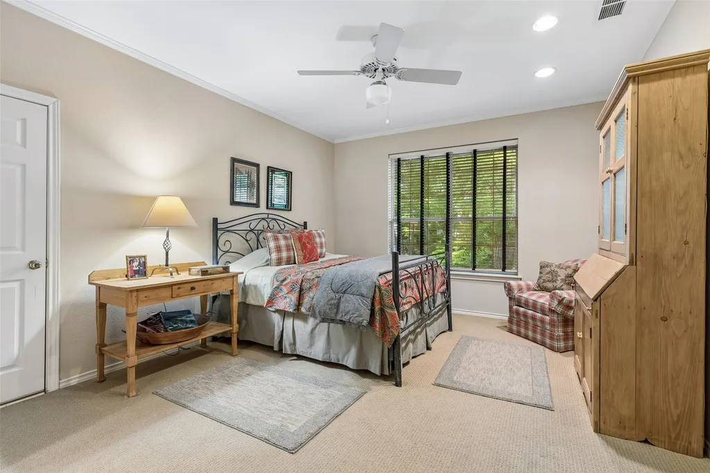 8732 Arbor Park Court Dallas TX 75243
