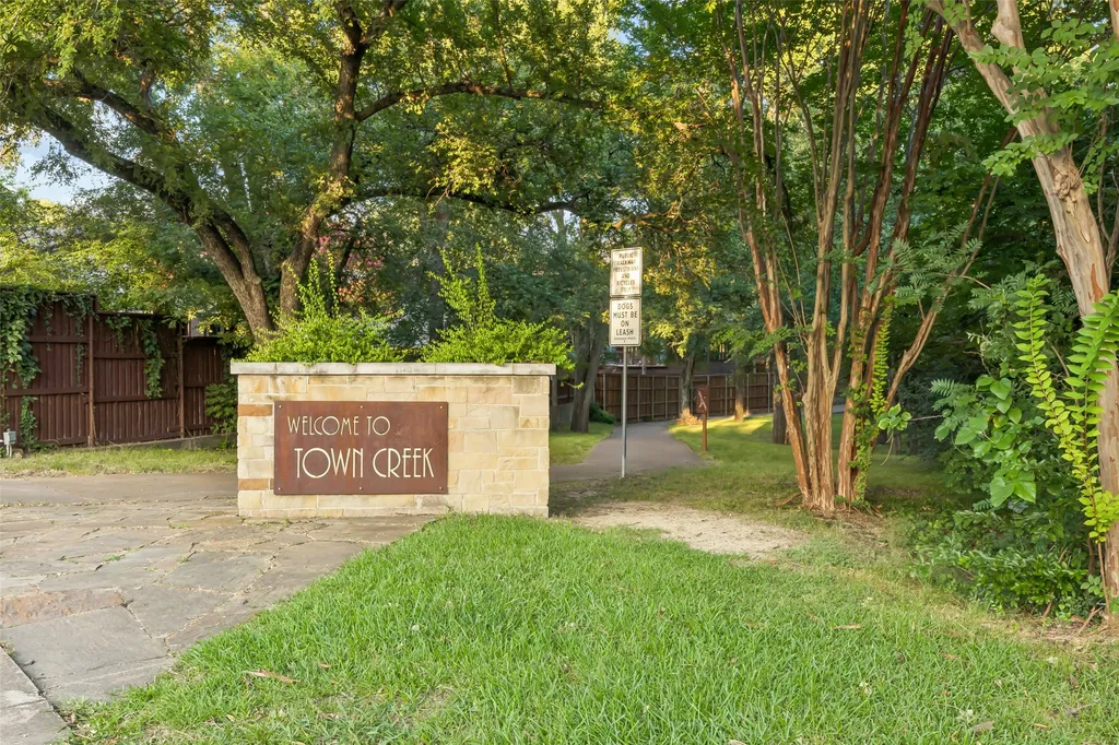 8732 Arbor Park Court Dallas TX 75243
