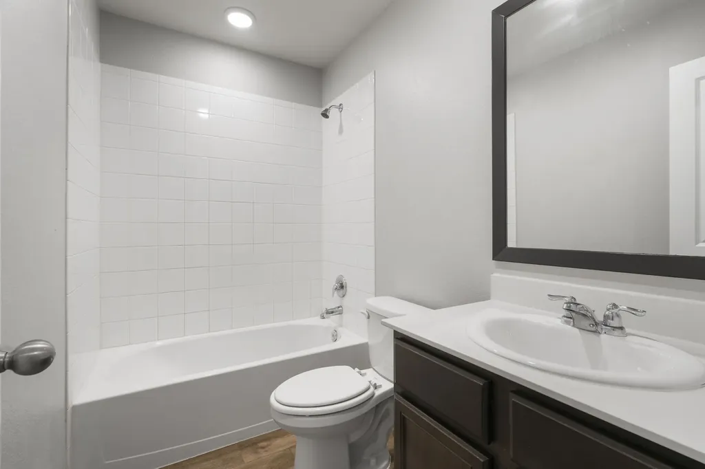 806 Meadow Wood Lane Princeton TX 75407