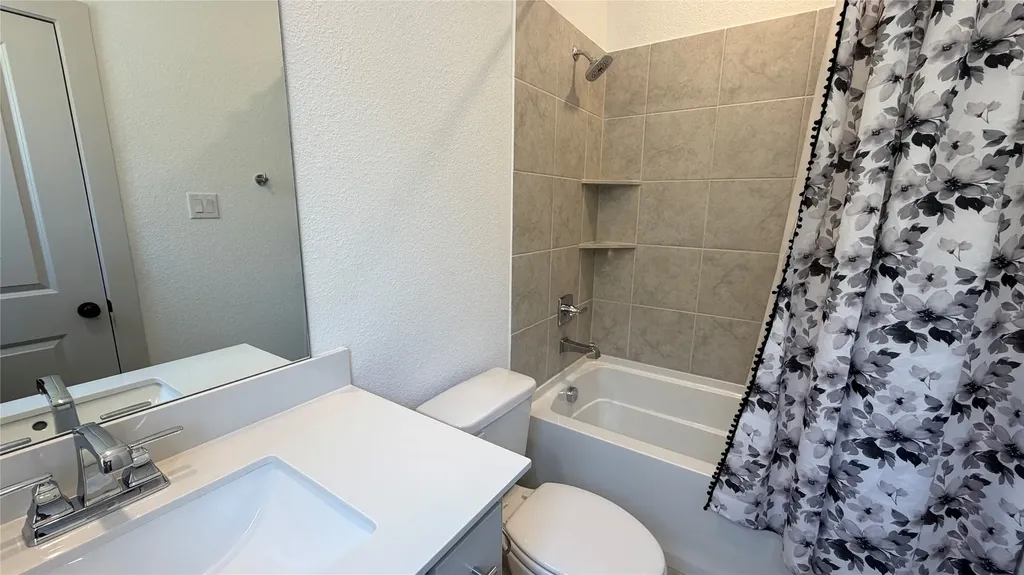213 Scottish Way Mansfield TX 76063