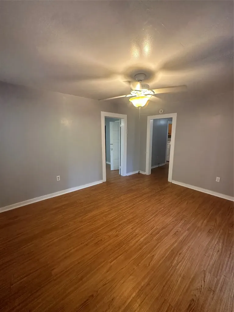 482 County Road 2212 Cleveland TX 77327