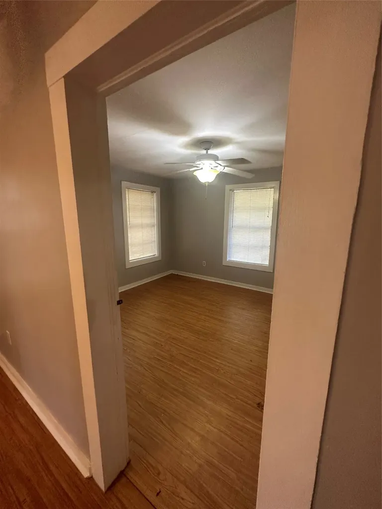 482 County Road 2212 Cleveland TX 77327