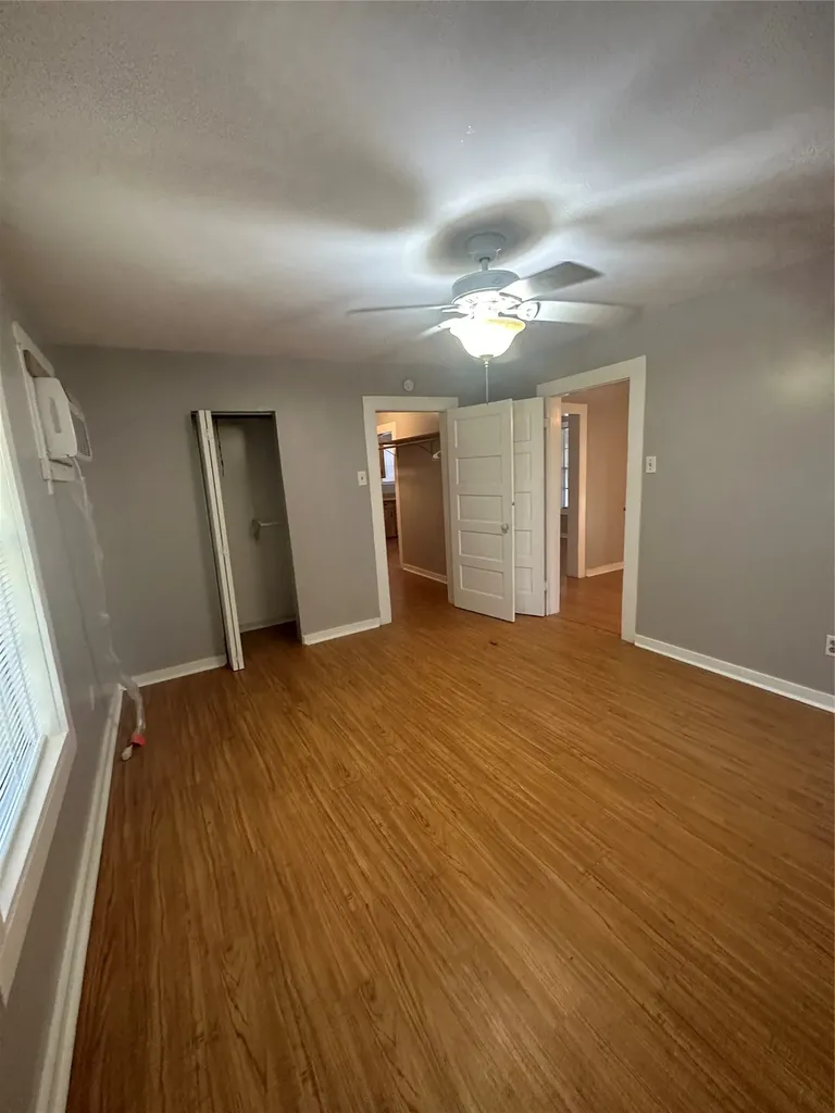 482 County Road 2212 Cleveland TX 77327