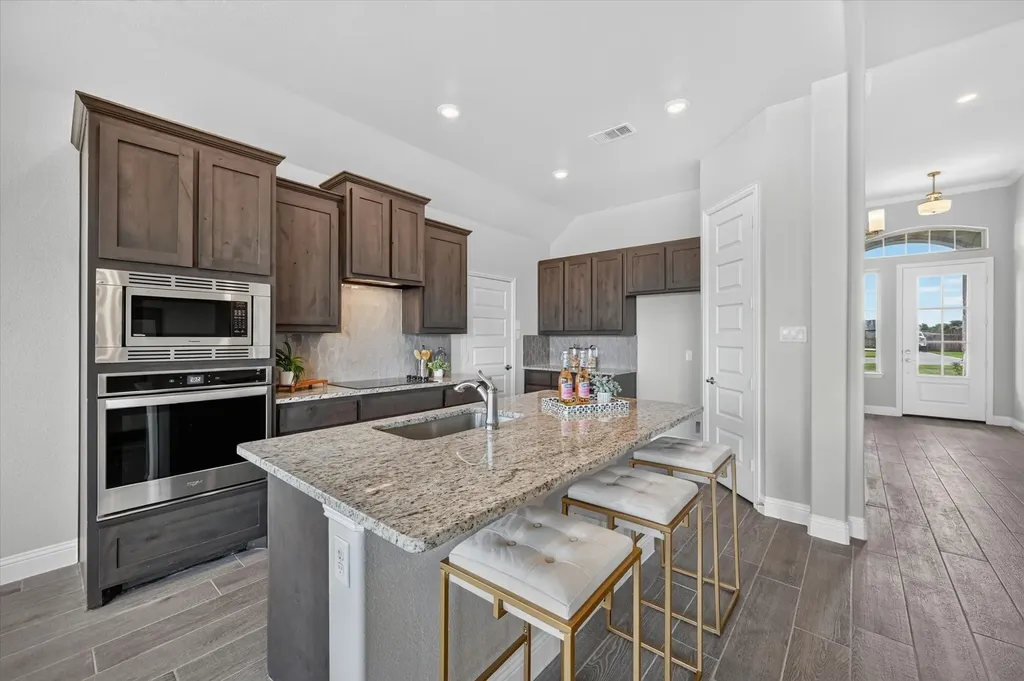 401 Berkeley Drive Waxahachie TX 75167
