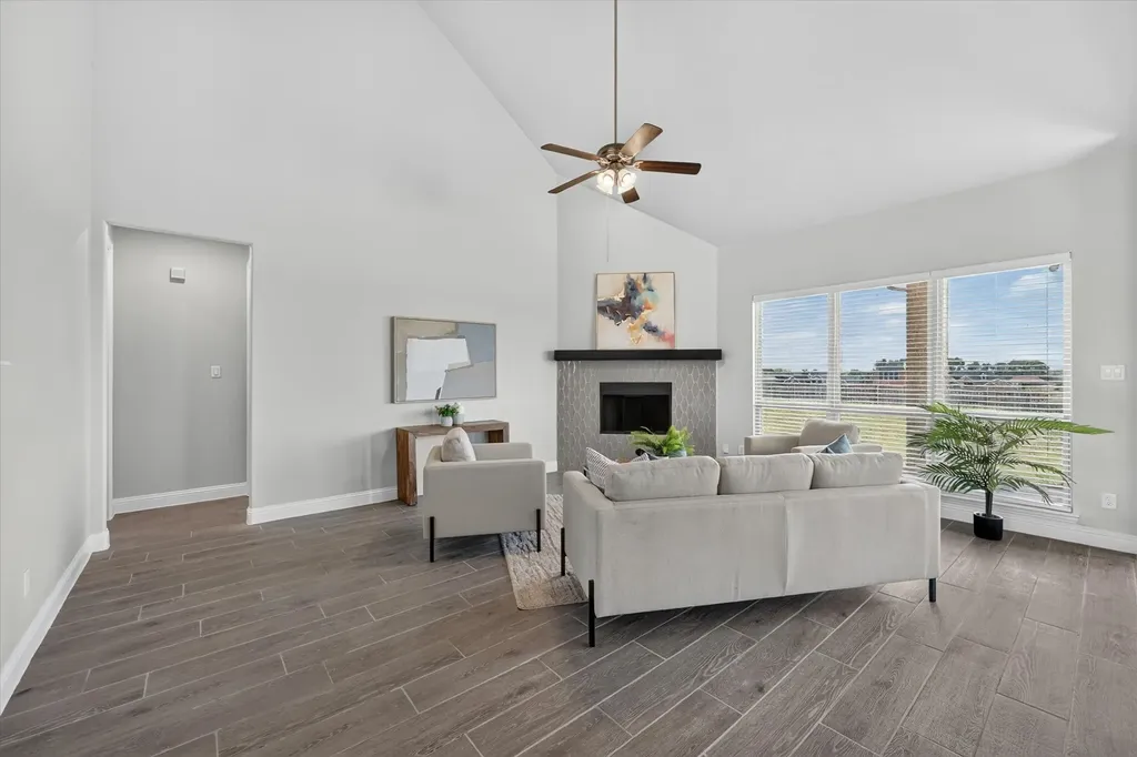 401 Berkeley Drive Waxahachie TX 75167