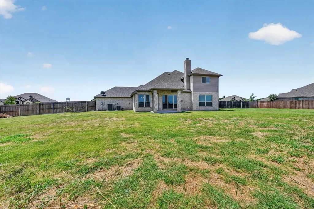 401 Berkeley Drive Waxahachie TX 75167