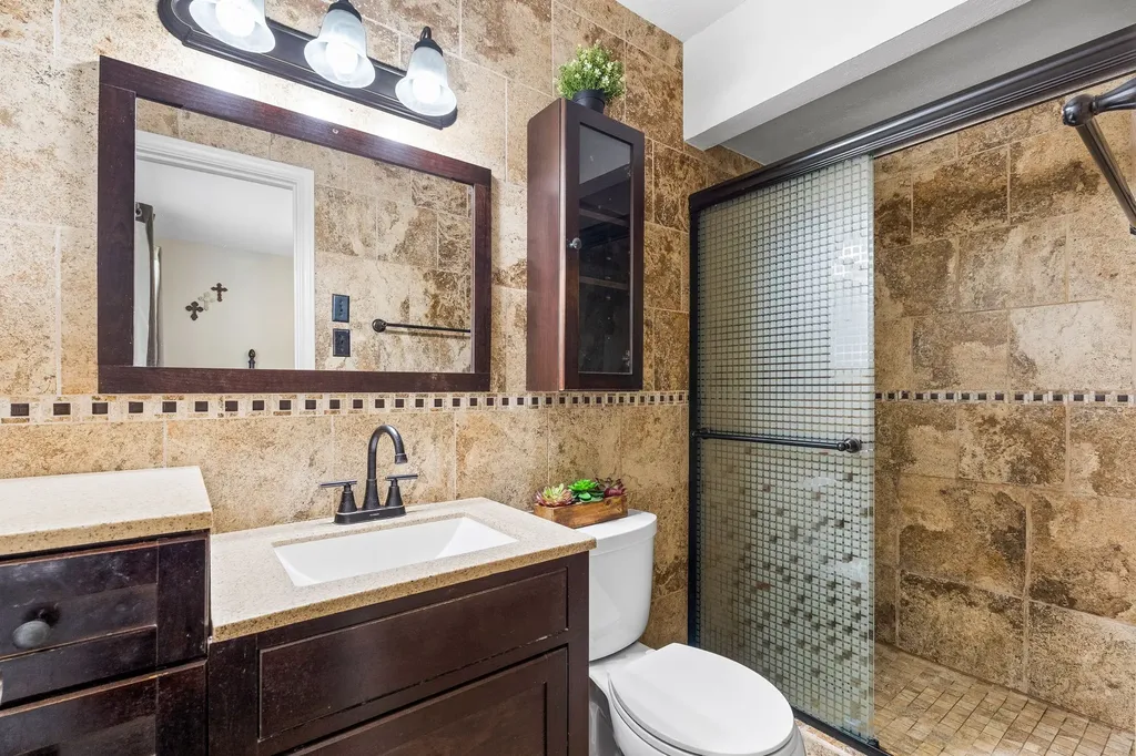 13806 Heartside Place Farmers Branch TX 75234
