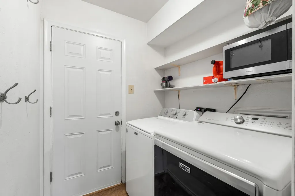 13806 Heartside Place Farmers Branch TX 75234