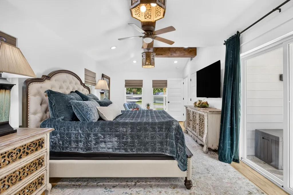 515 W Couts Street Weatherford TX 76086