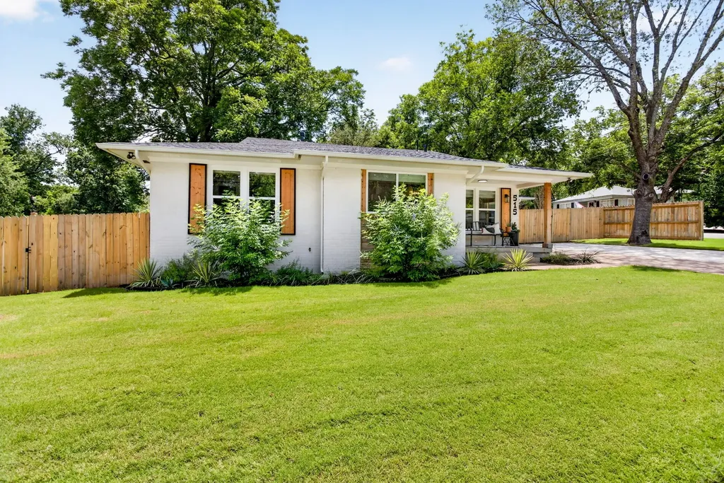 515 W Couts Street Weatherford TX 76086