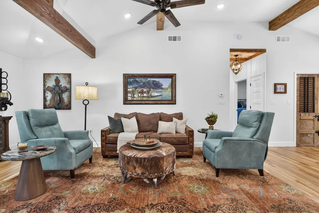 515 W Couts Street Weatherford TX 76086