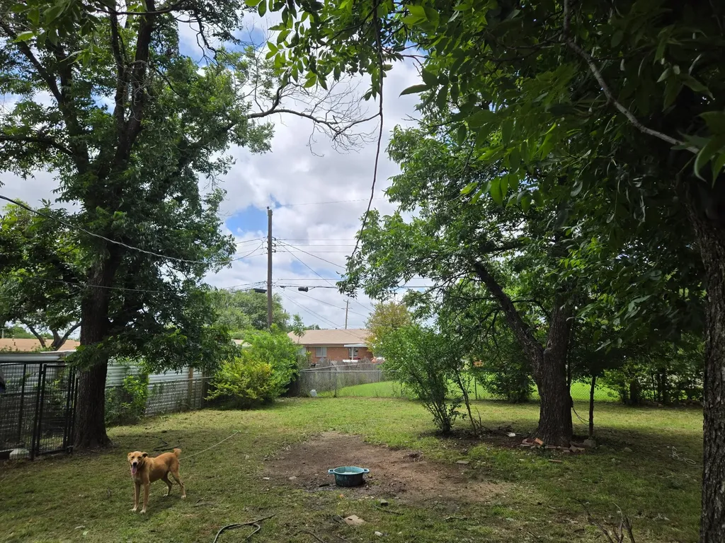 8813 Myra Street White Settlement TX 76108