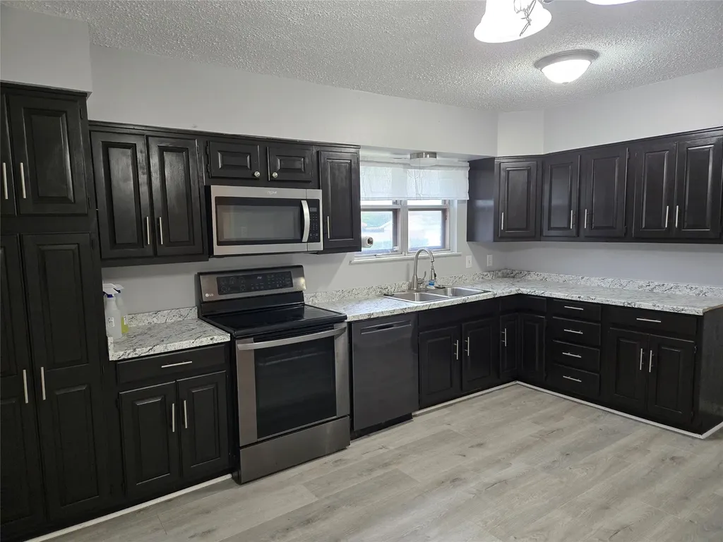 8813 Myra Street White Settlement TX 76108