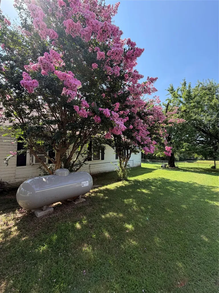 461 County Road 35950 Arthur City TX 75411