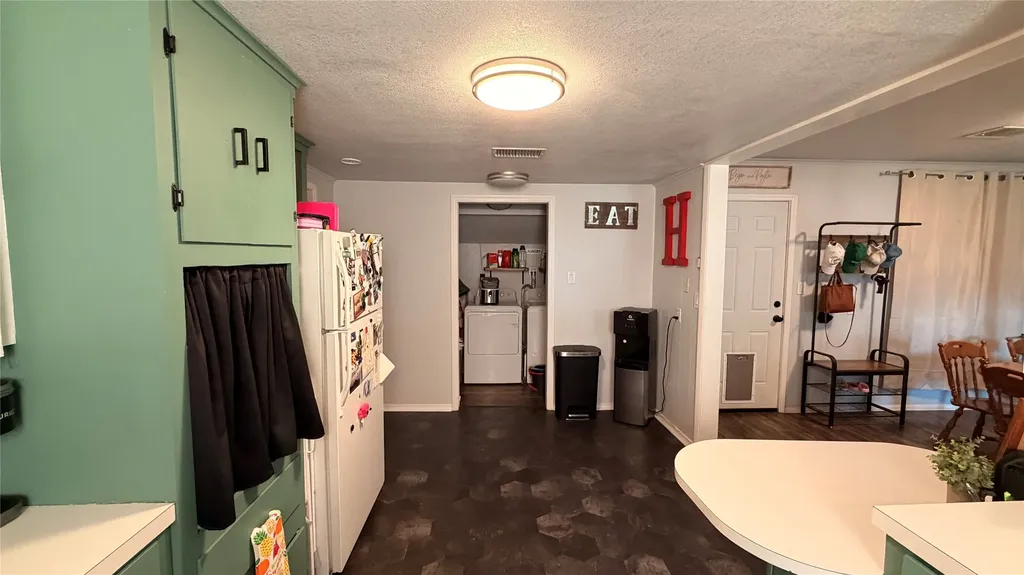 116 Barb Street Roby TX 79543