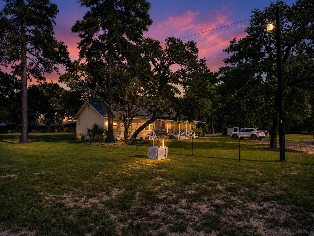 10038 County Road 313 Tyler TX 75706