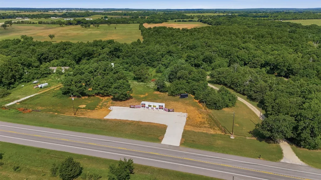 29151 Us Highway 377 Whitesboro TX 76245