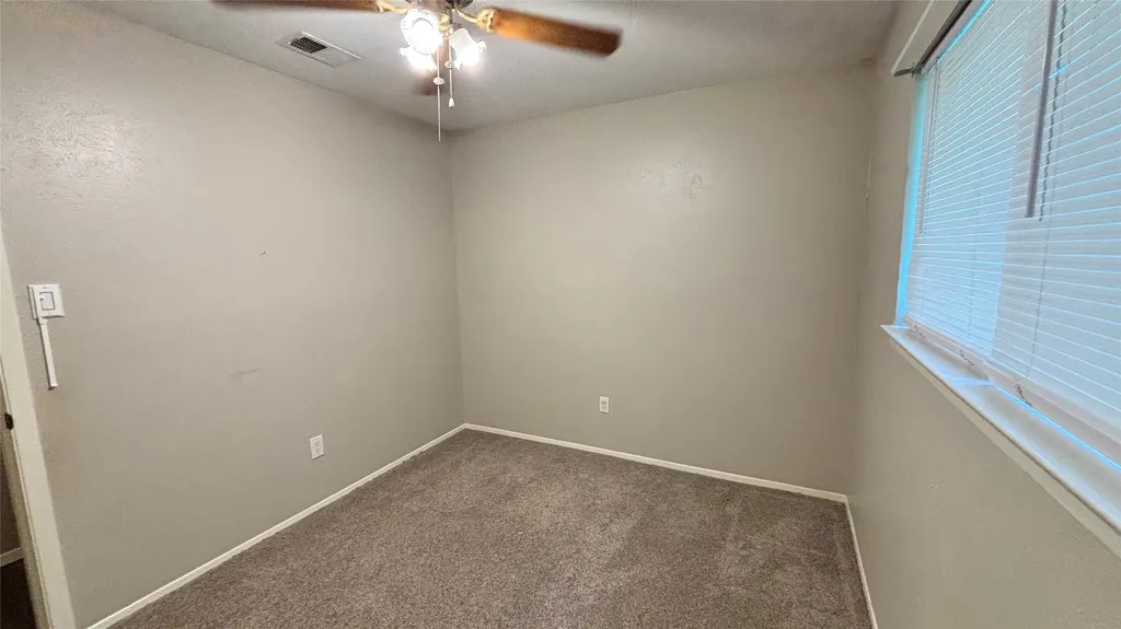 1117 High Point Road Arlington TX 76015