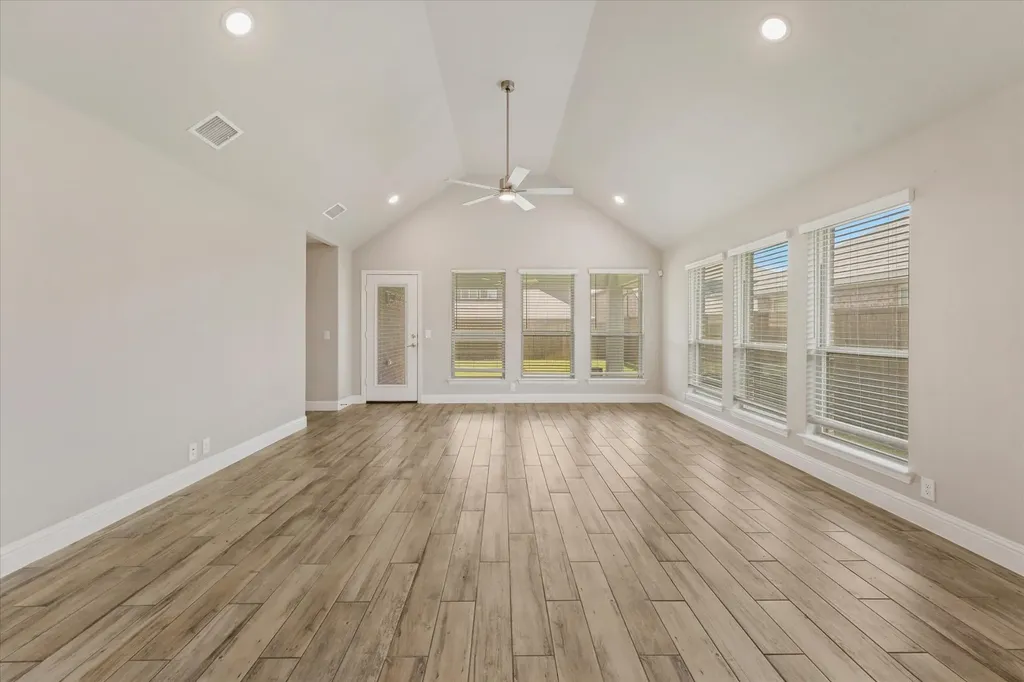 2413 Loxley Drive Mansfield TX 76084