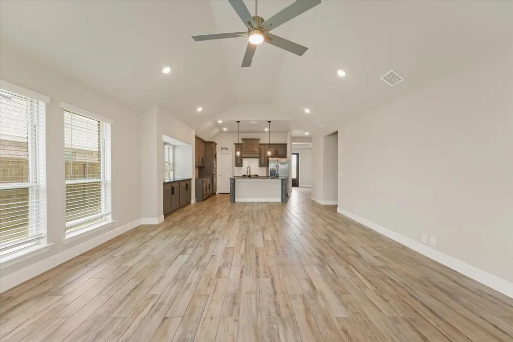 2413 Loxley Drive Mansfield TX 76084