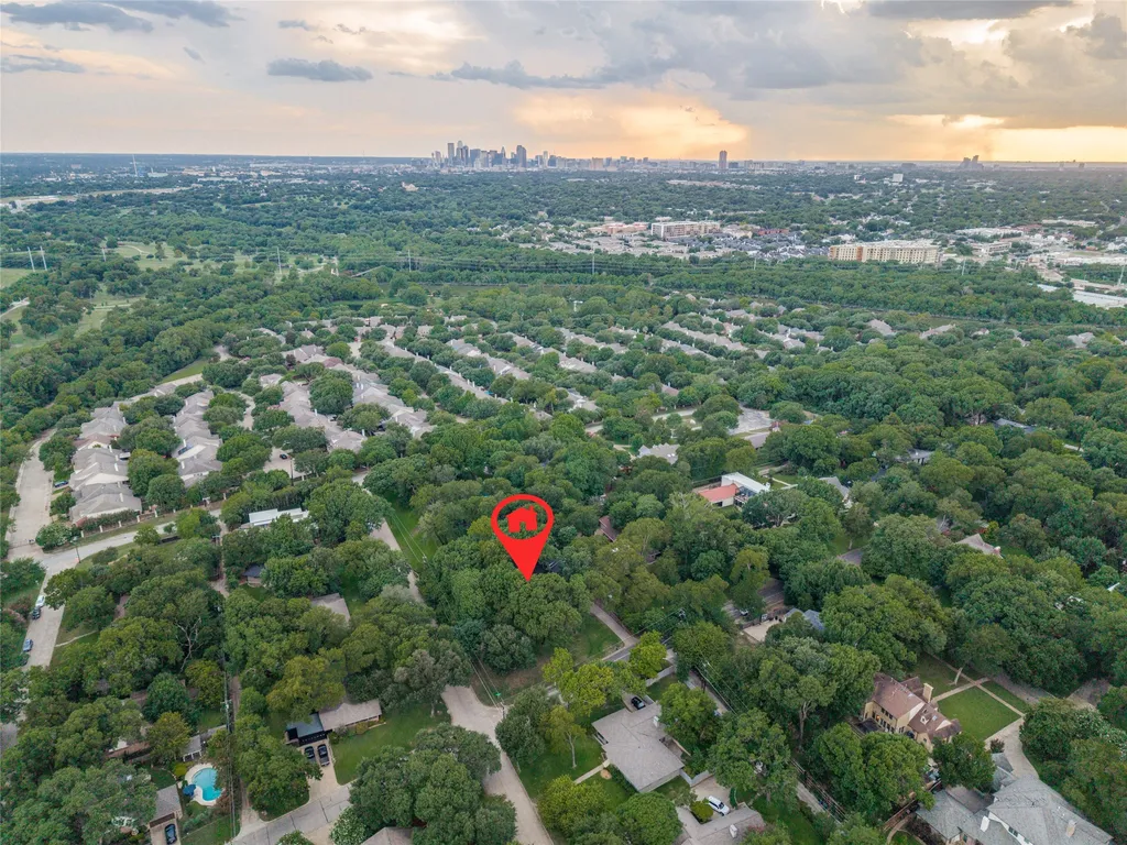 1623 San Rafael Drive Dallas TX 75218