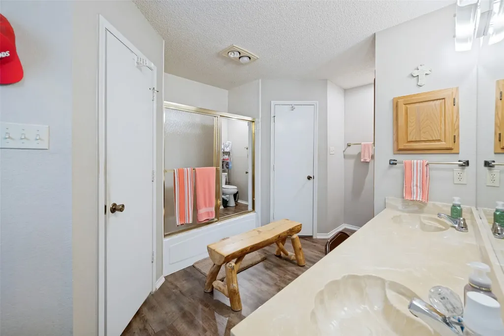 1409 Lincolnshire Way Fort Worth TX 76134
