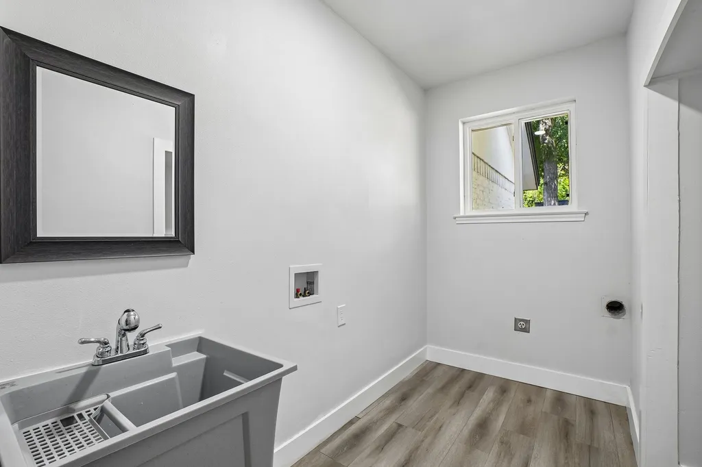 4106 Boulder Drive Dallas TX 75233