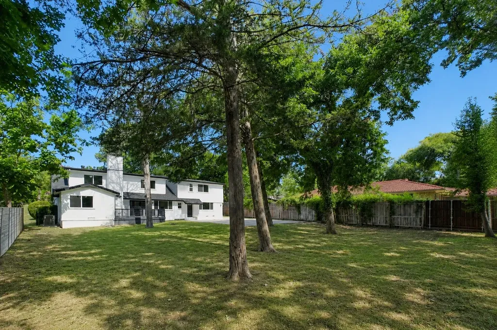 4106 Boulder Drive Dallas TX 75233