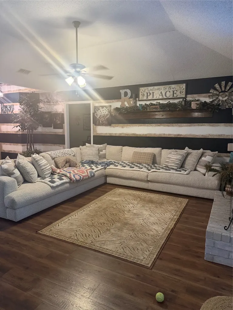 215 County Road 1451 Quitman TX 75783