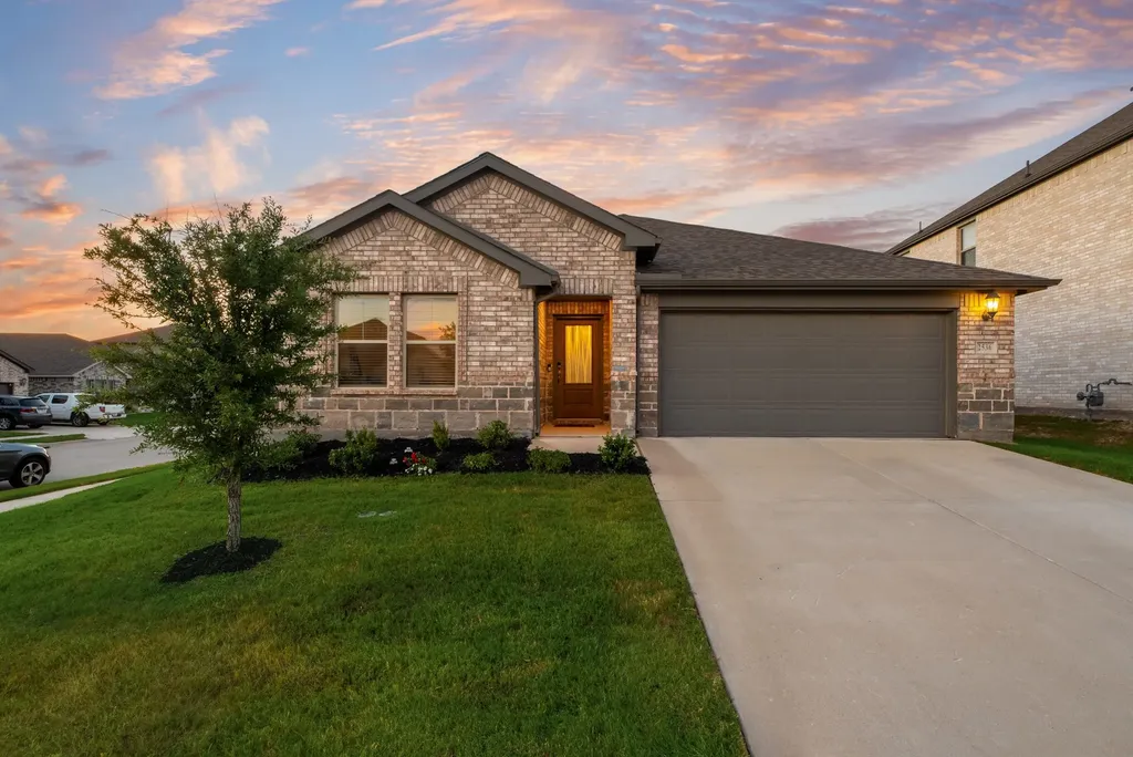 2536 Peoria Drive Fort Worth TX 76179