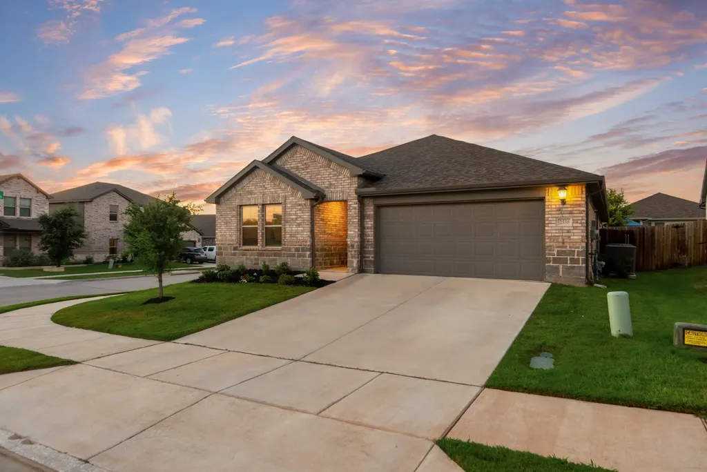 2536 Peoria Drive Fort Worth TX 76179