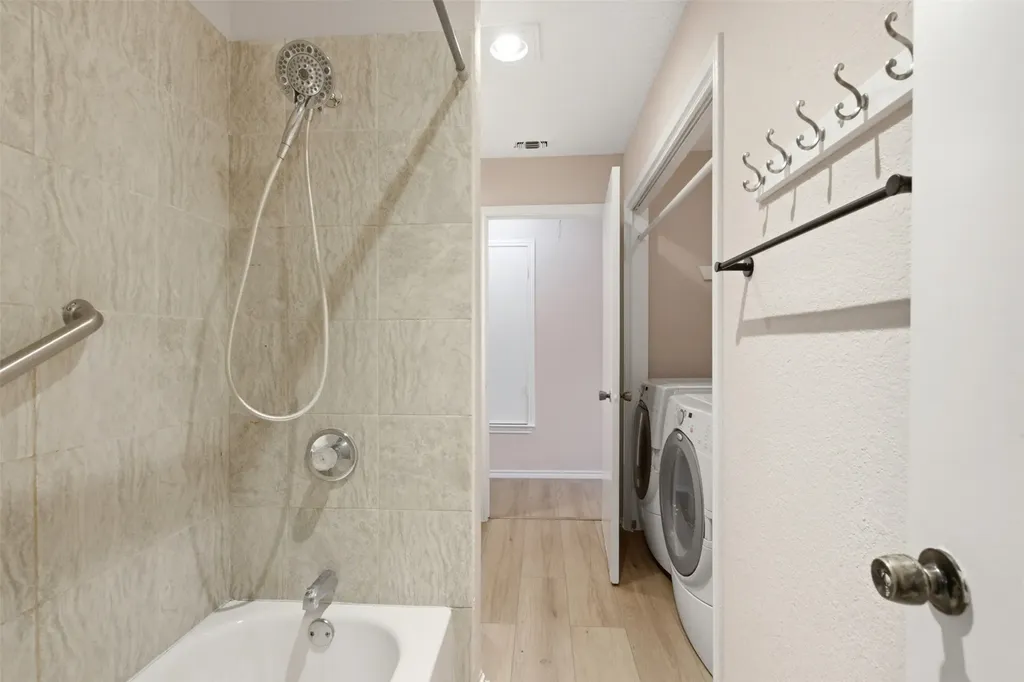 2901 Kathleen Lane Euless TX 76039