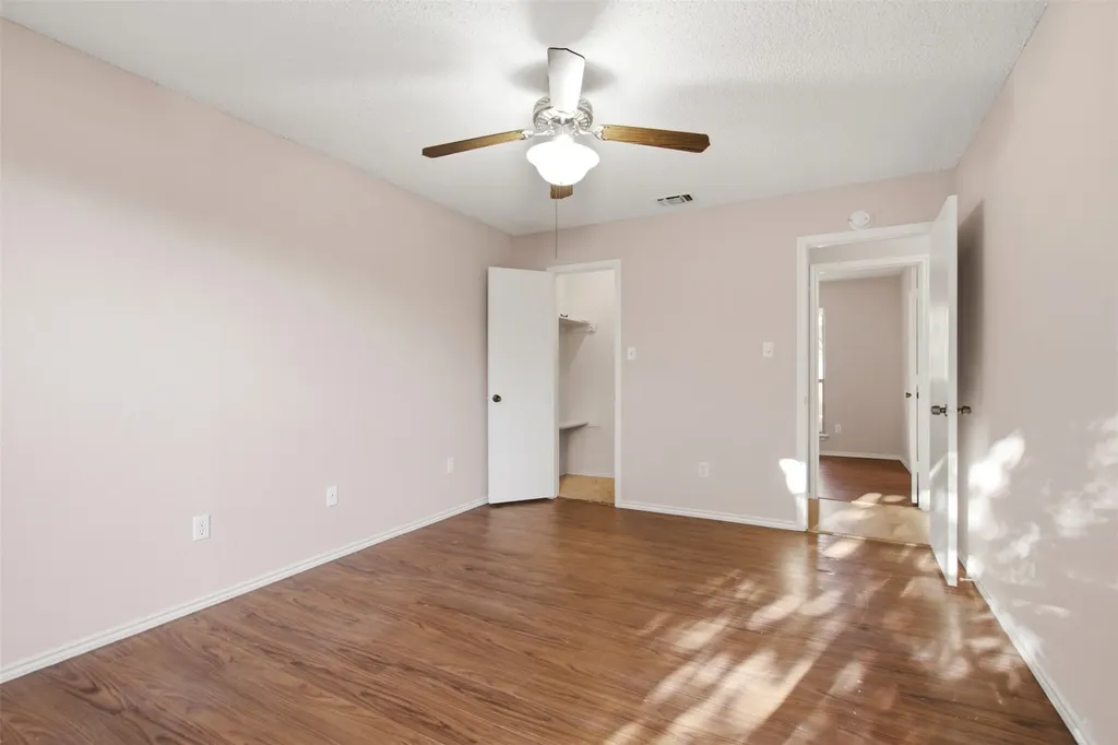 2901 Kathleen Lane Euless TX 76039